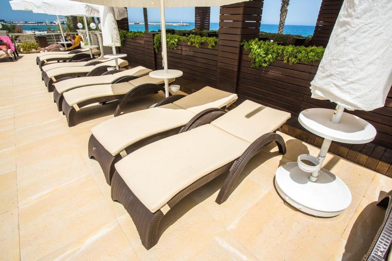 Vuni Palace Premium Hotel & Spa & Casino Beachfront Location ! Κερύνεια Εξωτερικό φωτογραφία