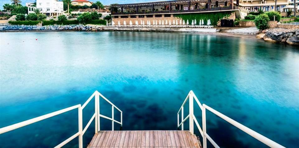 Vuni Palace Premium Hotel & Spa & Casino Beachfront Location ! Κερύνεια Εξωτερικό φωτογραφία